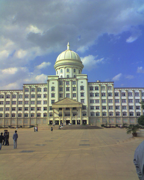 云南师范大学商学院